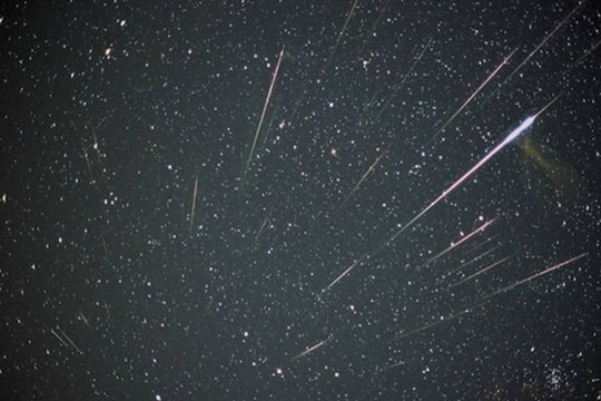 Hãy sẵn sàng cho mưa sao băng Delta Aquarids