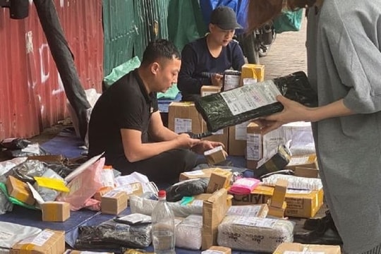 Vì sao hơn 80.000 shop lặng lẽ rời sàn thương mại điện tử?