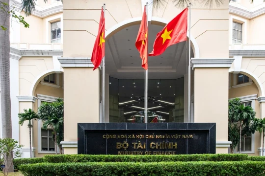 Một Vụ trưởng Bộ Tài chính bị ngã tử vong