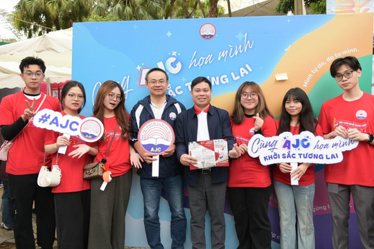 Chọn ngành học phù hợp: Quyết định quan trọng hơn cả điểm số