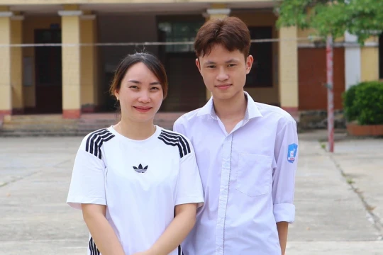 Thủ khoa mồ côi cha ước mơ chinh phục ngành vi mạch bán dẫn
