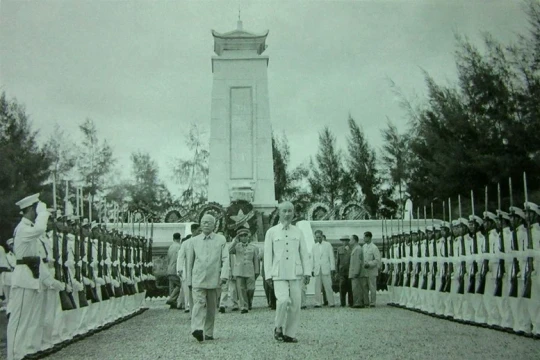 Bài học quý giá 'Uống nước nhớ nguồn'