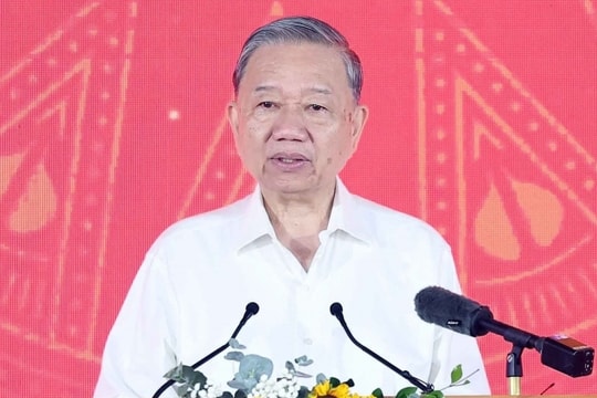 Tổng Bí thư: Trường học ở biên giới là 'pháo đài tri thức và lòng yêu nước'