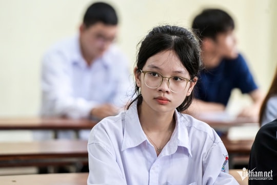 Bỏ điểm sàn, thay bằng dự báo điểm chuẩn đại học sẽ đỡ khó cho thí sinh?