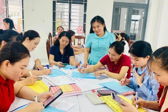 Phổ cập giáo dục mầm non cho trẻ 3 - 5 tuổi: Lời giải nào cho bài toán nhân, vật lực?