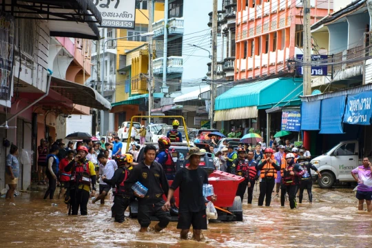 Thái Lan đóng cửa trường học do ảnh hưởng của bão Wipha
