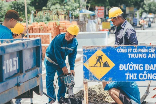 Cảnh báo 'chiêu trò' giả nhân viên công ty cấp nước lừa đảo ở TPHCM