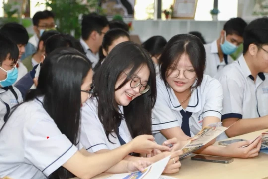 Tuyển sinh năm 2025: Bước chuyển thiết thực