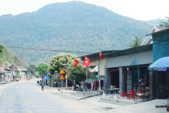 Xã miền núi Nghệ An 'thay da đổi thịt' nhờ xuất khẩu lao động