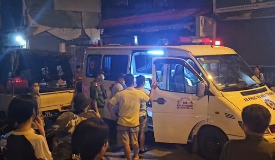 TP HCM: Nam sinh viên nghi rơi lầu chung cư tử vong