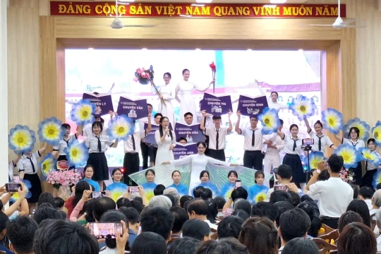 Kỷ niệm 30 năm khối chuyên Trường Đại học Khoa học, Đại học Huế