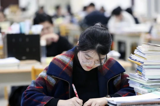 Khủng hoảng 'thành công' sau tốt nghiệp