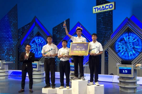 Bứt phá ngoạn mục, nam sinh Đà Nẵng giành vòng nguyệt quế Olympia