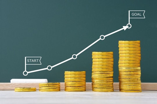 Bước qua mùa Thu 2025, được cầm "Cây TIỀN" trên tay - 4 con giáp này mát vía, đa tài đa lộc, đổi VẬN bất ngờ!