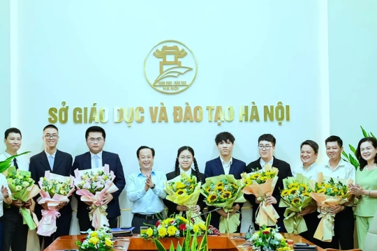 5 học sinh Việt Nam dự thi Olympic Thiên văn và Vật lý thiên văn quốc tế 2025