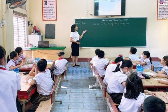Luật Nhà giáo quy định: Từ 2026, giáo viên nghỉ hưu sớm sẽ không bị trừ lương