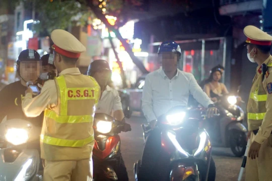 Công an Hà Nội công khai số điện thoại 19 Đội trưởng Cảnh sát giao thông