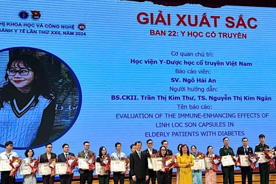 Từ nữ sinh chuyên Địa đến bác sĩ nội trú Nhi khoa
