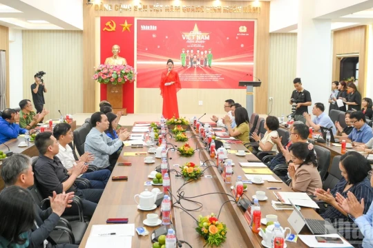 'Cùng Việt Nam tiến bước': Lan tỏa những giá trị chưa từng có tiền lệ