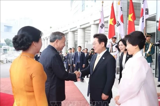 Lễ đón Tổng Bí thư Tô Lâm và Phu nhân thăm cấp Nhà nước Đại Hàn Dân Quốc