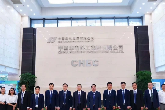 Hợp tác giữa EPU và Tập đoàn Khoa học và Công nghệ Hoa Điện Trung Quốc