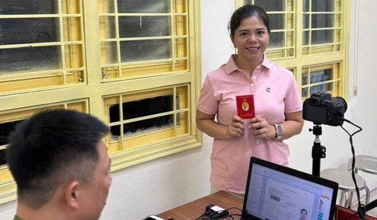 Ban Bí thư ban hành chỉ thị mới về đổi thẻ đảng viên