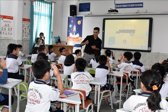 TP Hồ Chí Minh bắt đầu tuyển giáo viên cho năm học mới 2025-2026
