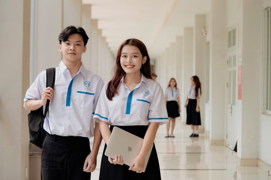 Điểm chuẩn ngành luật kinh tế cạnh tranh khốc liệt, 9 điểm/môn vẫn rớt