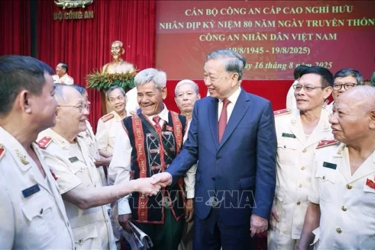 Tổng Bí thư: Lực lượng CAND phải luôn giữ vững thế trận an ninh nhân dân vững chắc