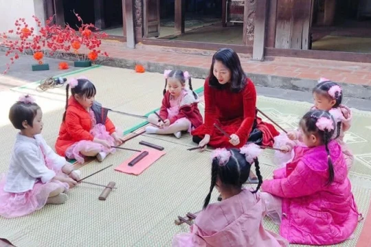 Giữ lửa cho ca trù: Hồi sinh di sản trong lòng thời đại mới