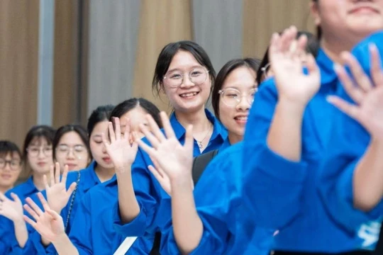 700 sinh viên Đại học Phenikaa tham gia tình nguyện viên tại Đại lễ A80