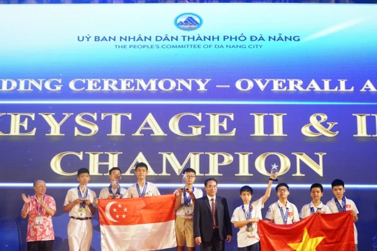 Bế mạc Kỳ thi Toán quốc tế VIMC 2025, Việt Nam và Singapore vô địch toàn đoàn