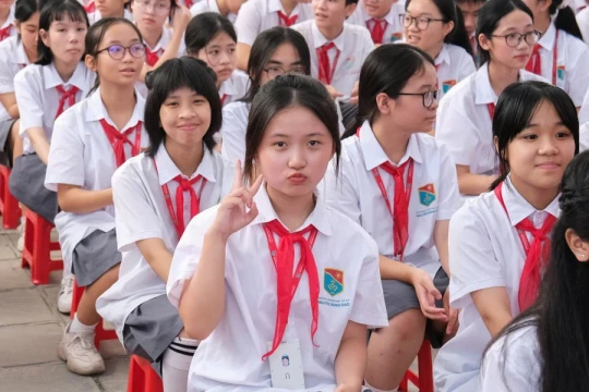 Học sinh Bắc Ninh tựu trường ngày 26/8
