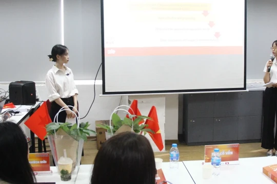 Sân chơi khoa học giúp sinh viên kinh tế phát triển tư duy và gắn kết thực tiễn