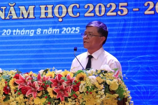 Giám đốc Sở GD&ĐT TPHCM chỉ đạo xử lý nhiều vấn đề 'nóng' trước thềm năm học mới