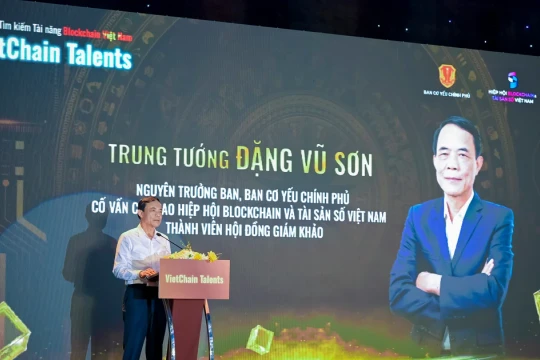 Tìm kiếm và ươm mầm tài năng Blockchain Việt Nam