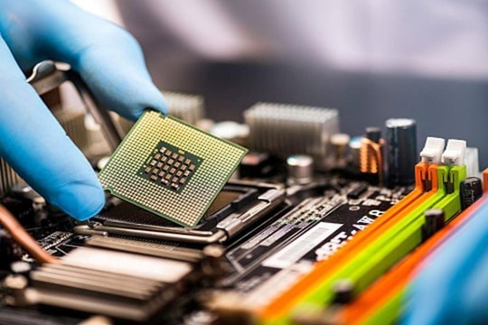 Cần tự chủ công nghệ sản xuất chip trong tiến trình chuyển đổi số quốc gia