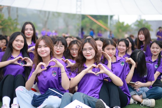 Điểm chuẩn cao nhất các ngành sư phạm 2025: Xu hướng và góc nhìn