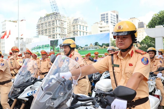 Hơn 600 CSGT từ 33 tỉnh thành "tiếp sức" cho Hà Nội phục vụ ngày trọng đại của đất nước