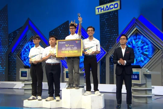 Về đích xuất sắc, nam sinh Hà Nội giành vòng nguyệt quế Olympia