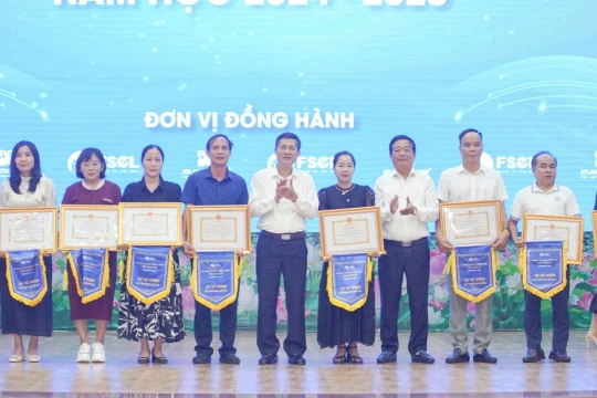 Nâng cao năng lực số trong tự học tiếng Anh