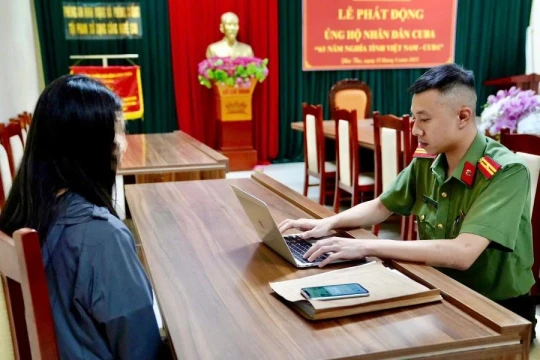 Công an Phú Thọ giải cứu thành công thiếu nữ bị bắt cóc 'online'