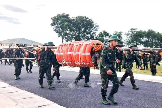 Ứng phó bão số 5: Quảng Trị cho học sinh nghỉ học, điều chỉnh ngày tựu trường