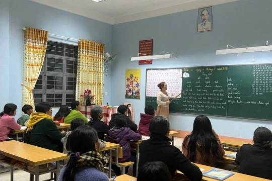 Phát huy truyền thống ‘diệt giặc dốt’, quyết tâm giữ vững thành quả xóa mù chữ