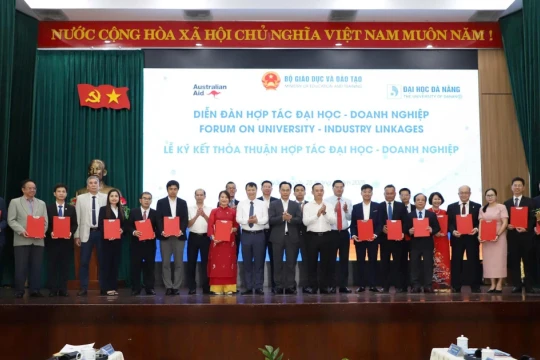 Đề xuất cơ chế hợp tác đồng nghiên cứu - sản xuất giữa trường ĐH và doanh nghiệp