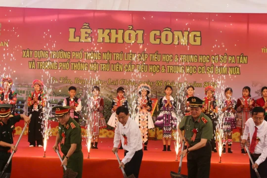 Khởi công trường phổ thông nội trú liên cấp tại 2 xã biên giới Lai Châu