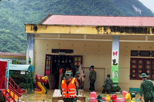 Trường học miền núi Thanh Hóa nỗ lực khắc phục hậu quả lũ lụt sau bão Kajiki