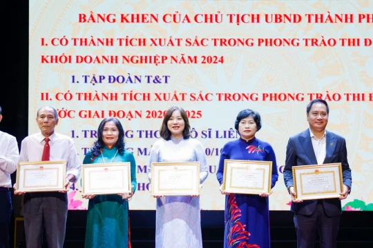 Nhiều nhà trường, nhà giáo tiêu biểu phường Cửa Nam (Hà Nội) được vinh danh