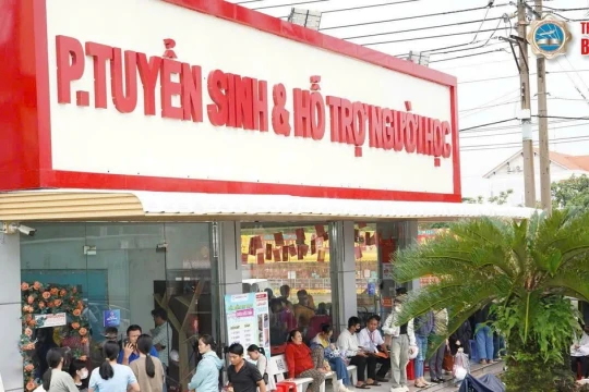 Trường ĐH Bình Dương tại Cà Mau triển khai nhiều chính sách ưu đãi cho tân sinh viên