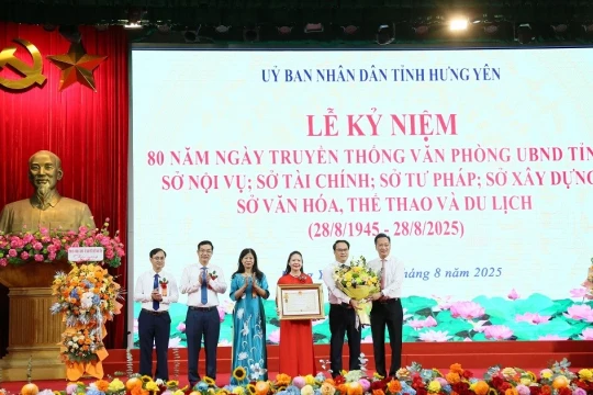 Hưng Yên kỷ niệm 80 năm ngày truyền thống các ngành khối cơ quan nhà nước